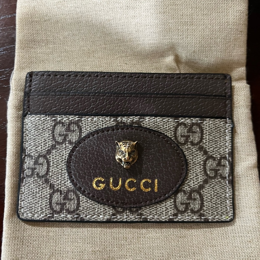 Great wallet with box